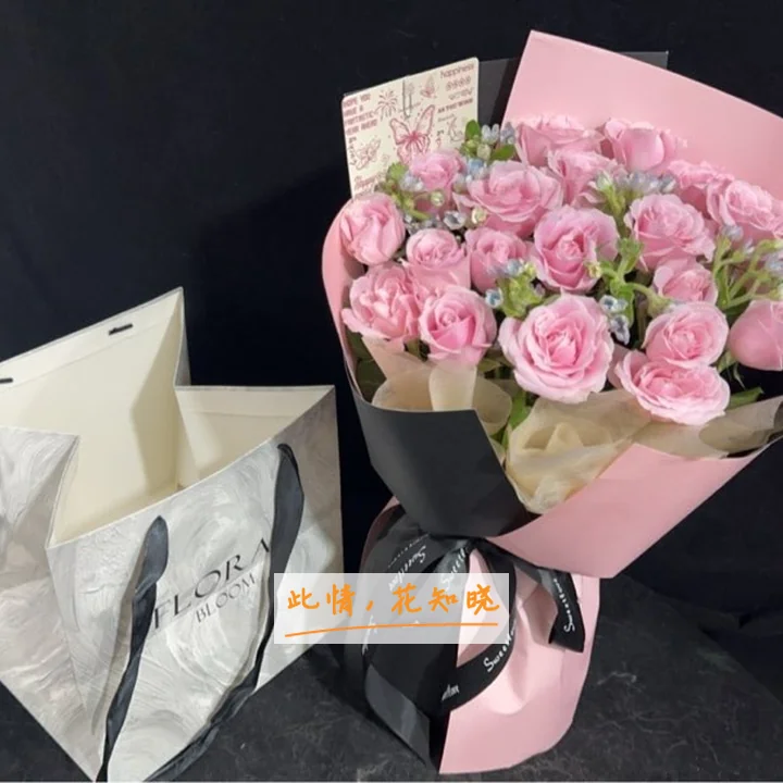 武汉市传染病医院附近花店送花实拍图