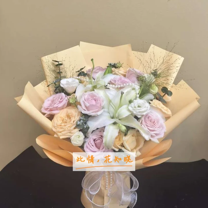 上海第一妇幼保健院附近花店送花实拍图