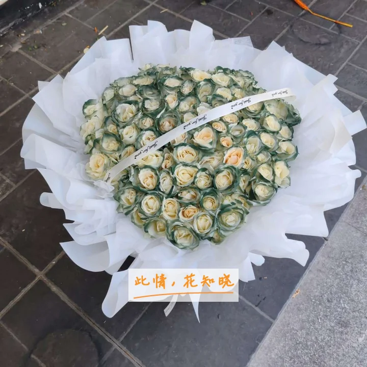 黄石中医院附近花店送花实拍图