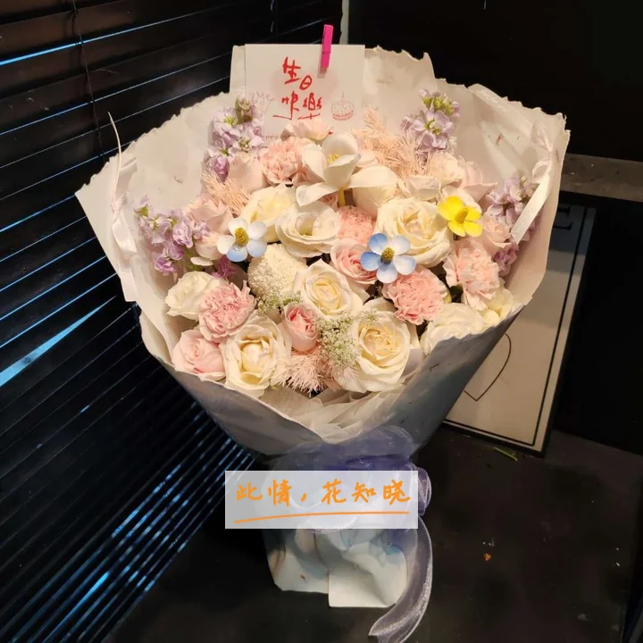 东风总医院附近花店送花实拍图