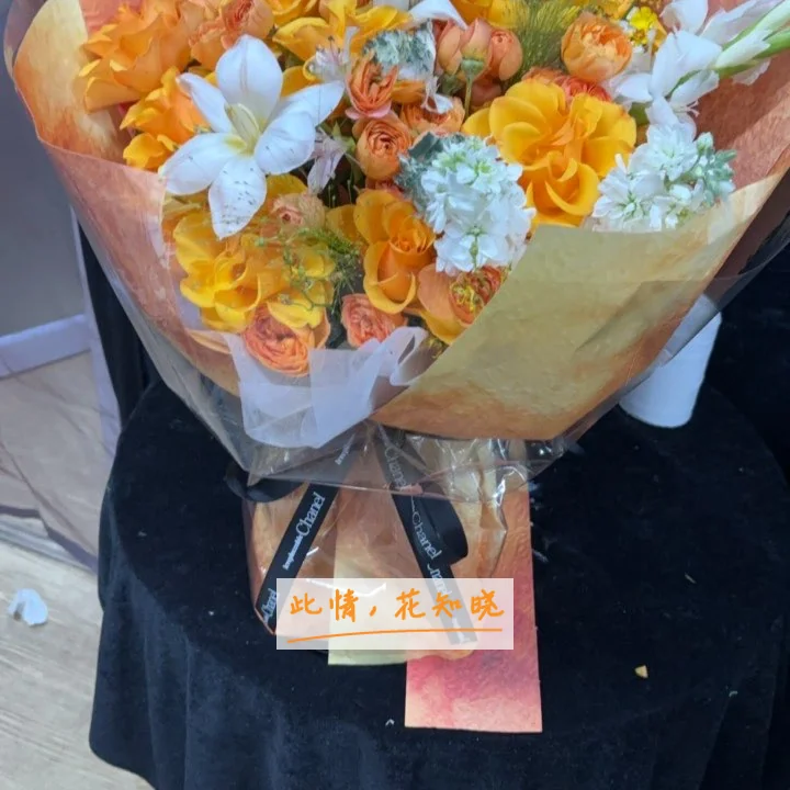 河南中医一附院附近花店送花实拍图