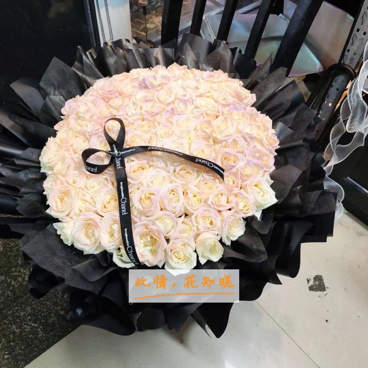 常德市第一中医院附近花店送花实拍图