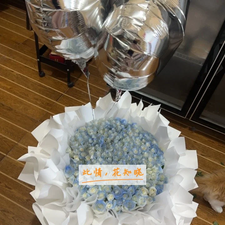 大连医科大学附属第二医院附近花店送花实拍图