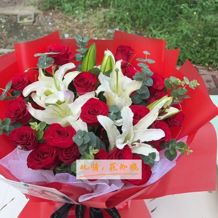 湘雅医院附近花店送花实拍图