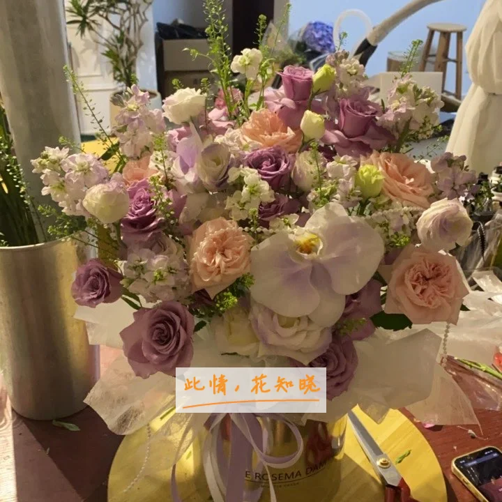 本溪钢铁公司总医院附近花店送花实拍图