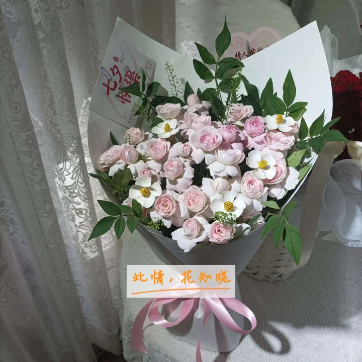 武汉长江航运总医院附近花店送花实拍图