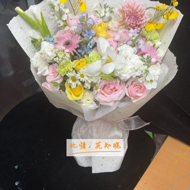 伊克昭盟第二人民医院附近花店送花实拍图