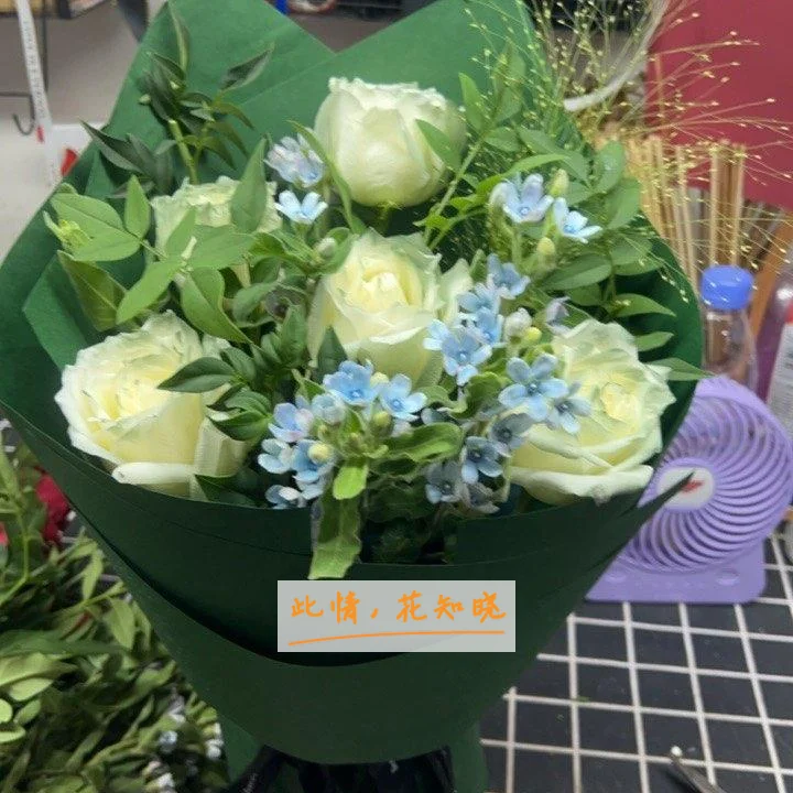 自贡市第四人民医院附近花店送花实拍图