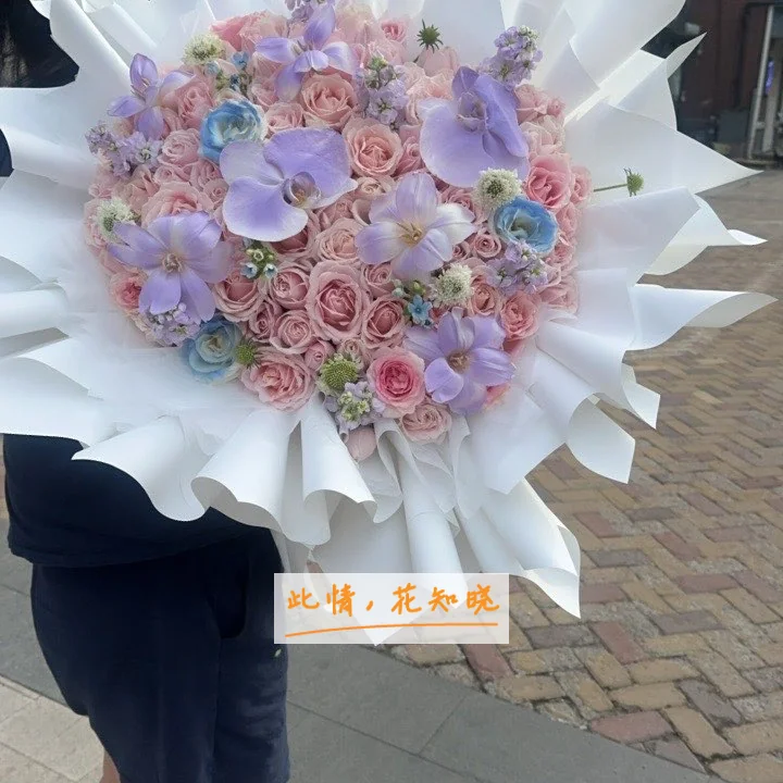 武警内蒙古总队医院附近花店送花实拍图