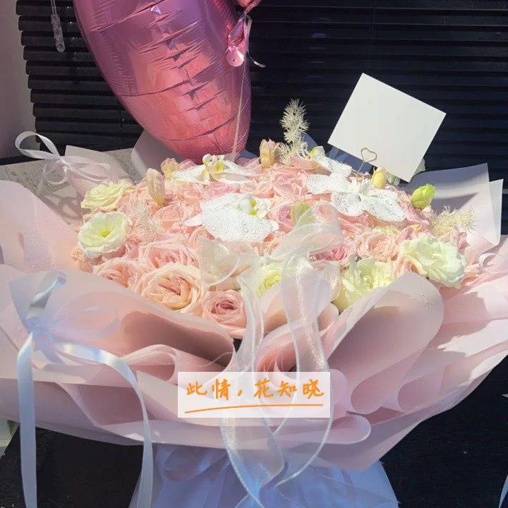 昆明医科大学附属口腔医院附近花店送花实拍图