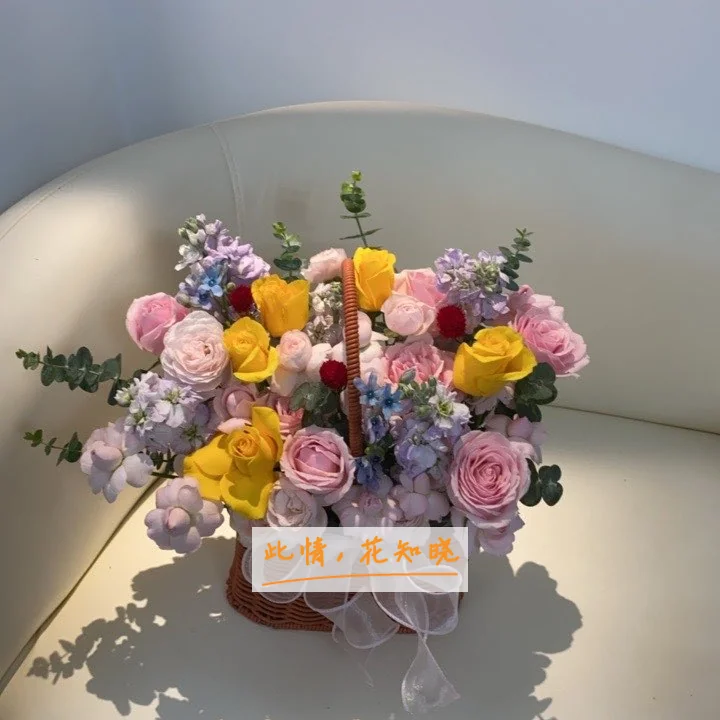 佛山妇幼保健院附近花店送花实拍图