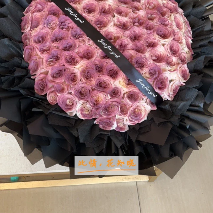 泉州新阳光妇科医院附近花店送花实拍图