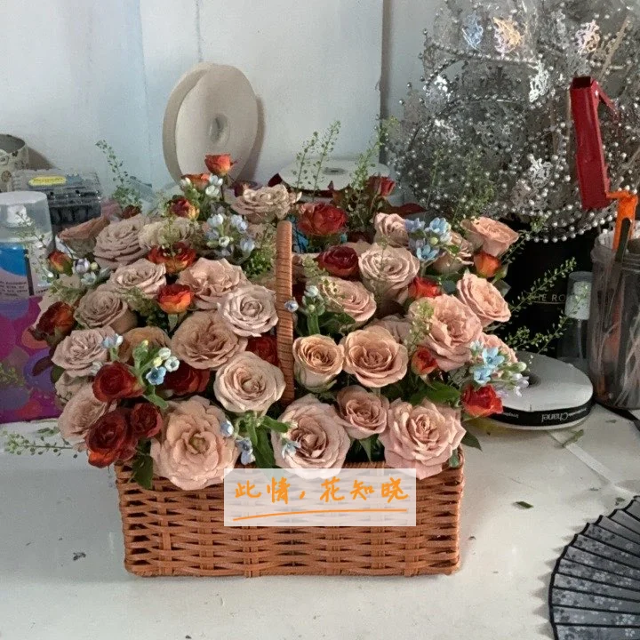 长宁区天山中医医院附近花店送花实拍图